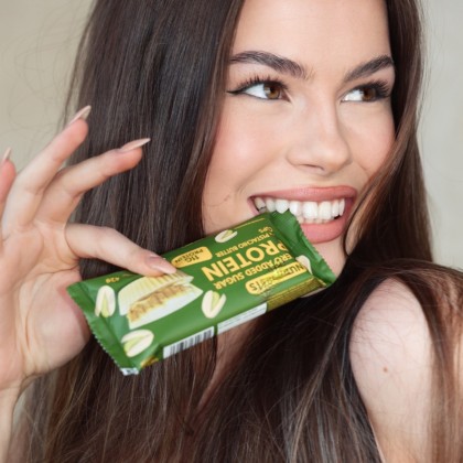 TOPNATUR Протеинови купички с бял шоколад и крем от шамфъстък 2x21 г